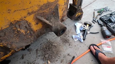 replacing wheel bearing on mustang skid steer|1976 mustang wheel bearings.